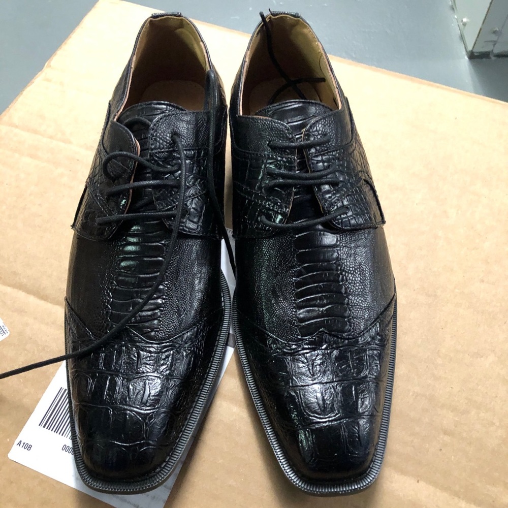 Adolfo Tommy Men’s size 10.5